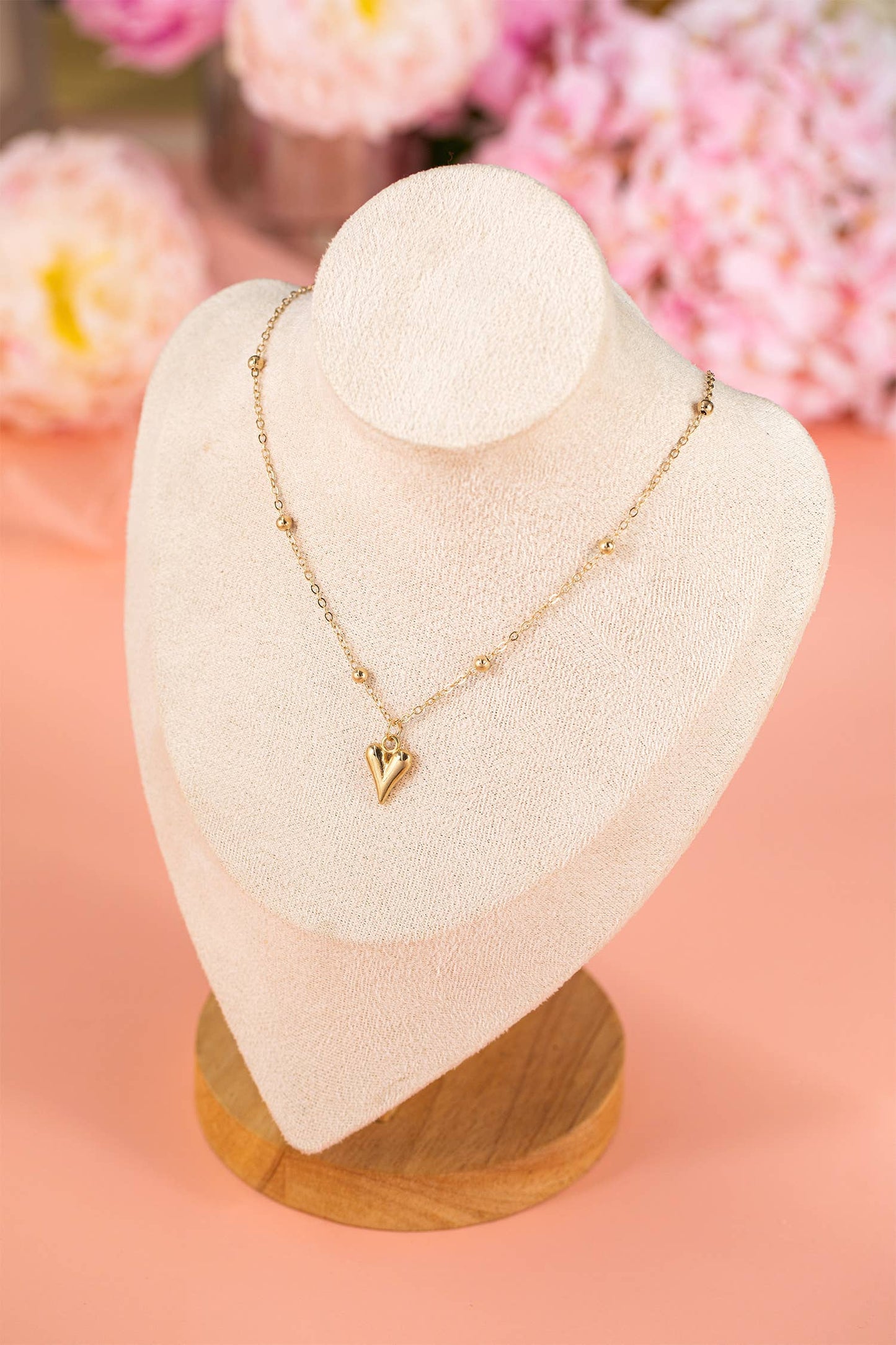 Valentines Gold Plated Alloy Puffed Heart Necklace