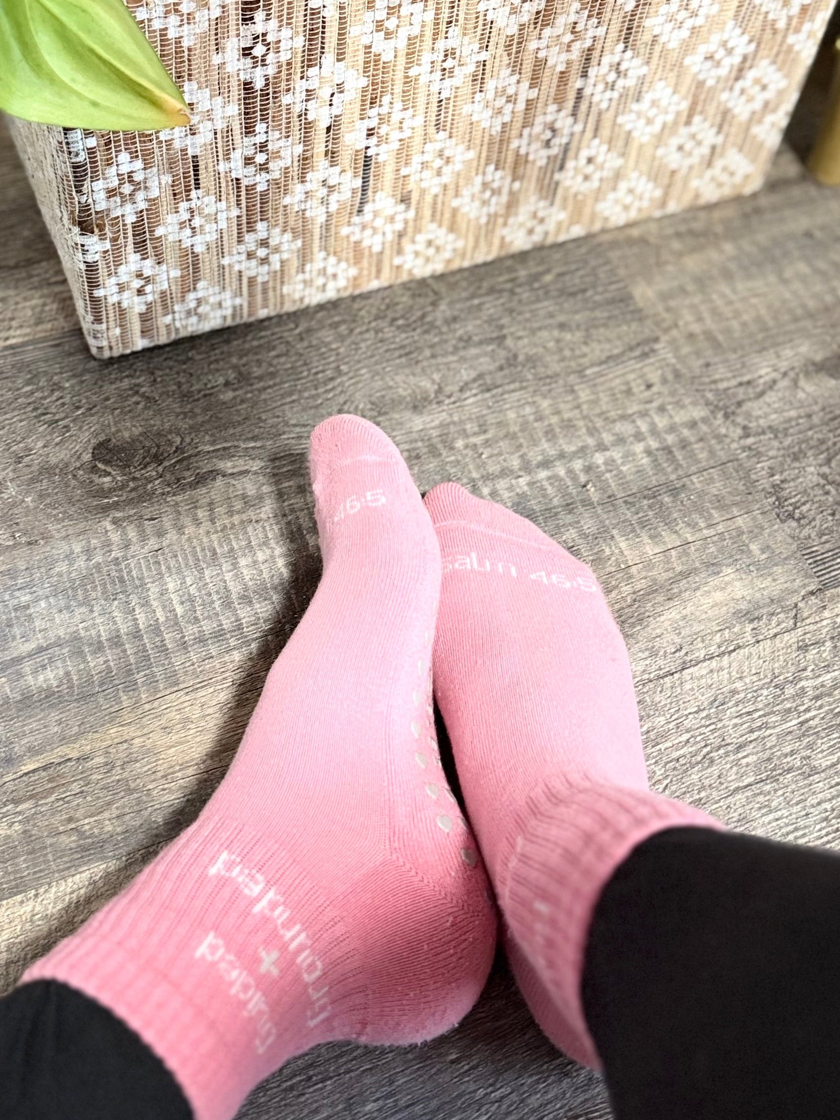 Aligna Pilates Grip Socks